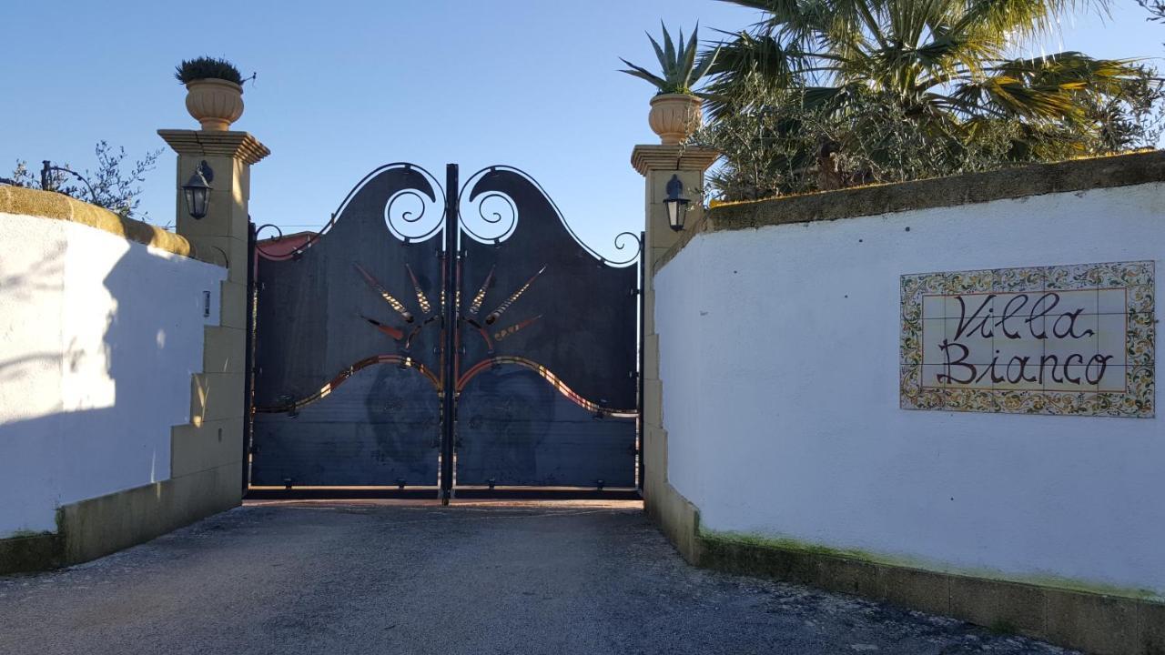 Agriturismo Duca Di San Martino Villa Partanna Luaran gambar